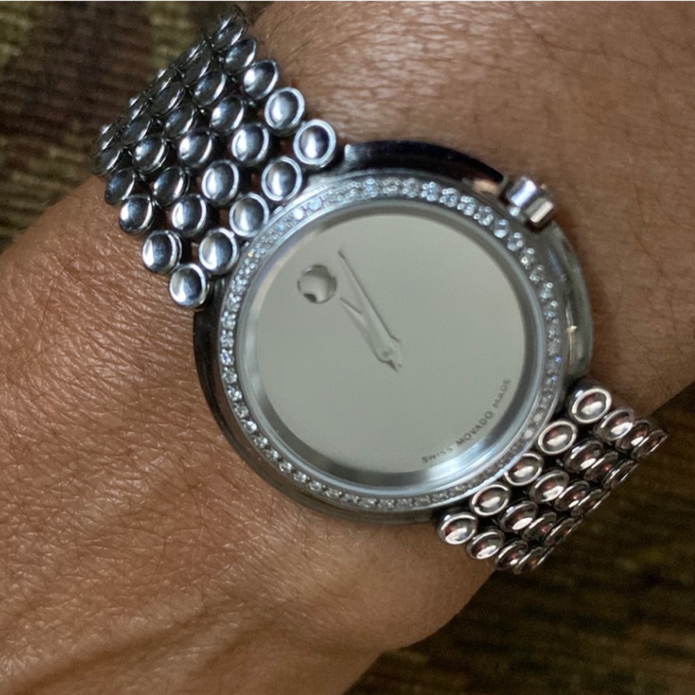 Authentic Movado Mirrored Dial Diamond Bezel 28MM Trembrilli Ladies Dress Watch! - Picture 3 of 16